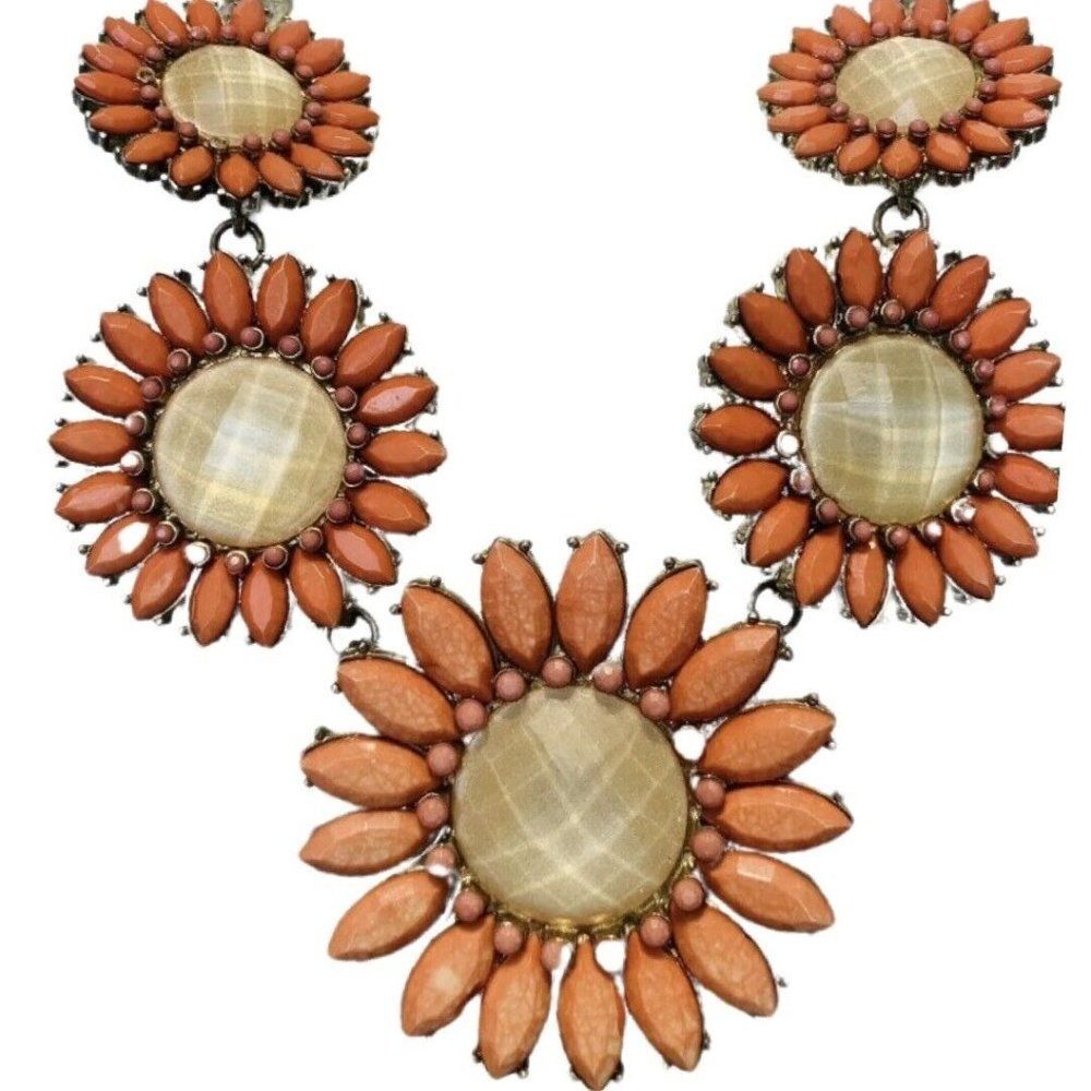 Women’s Peach Faceted Rhinestone Graduated Flower Vintage Statement Necklace 19”